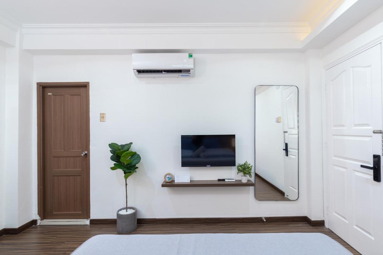 Cozrum Smart - First Target Hotel Хошимин Екстериор снимка