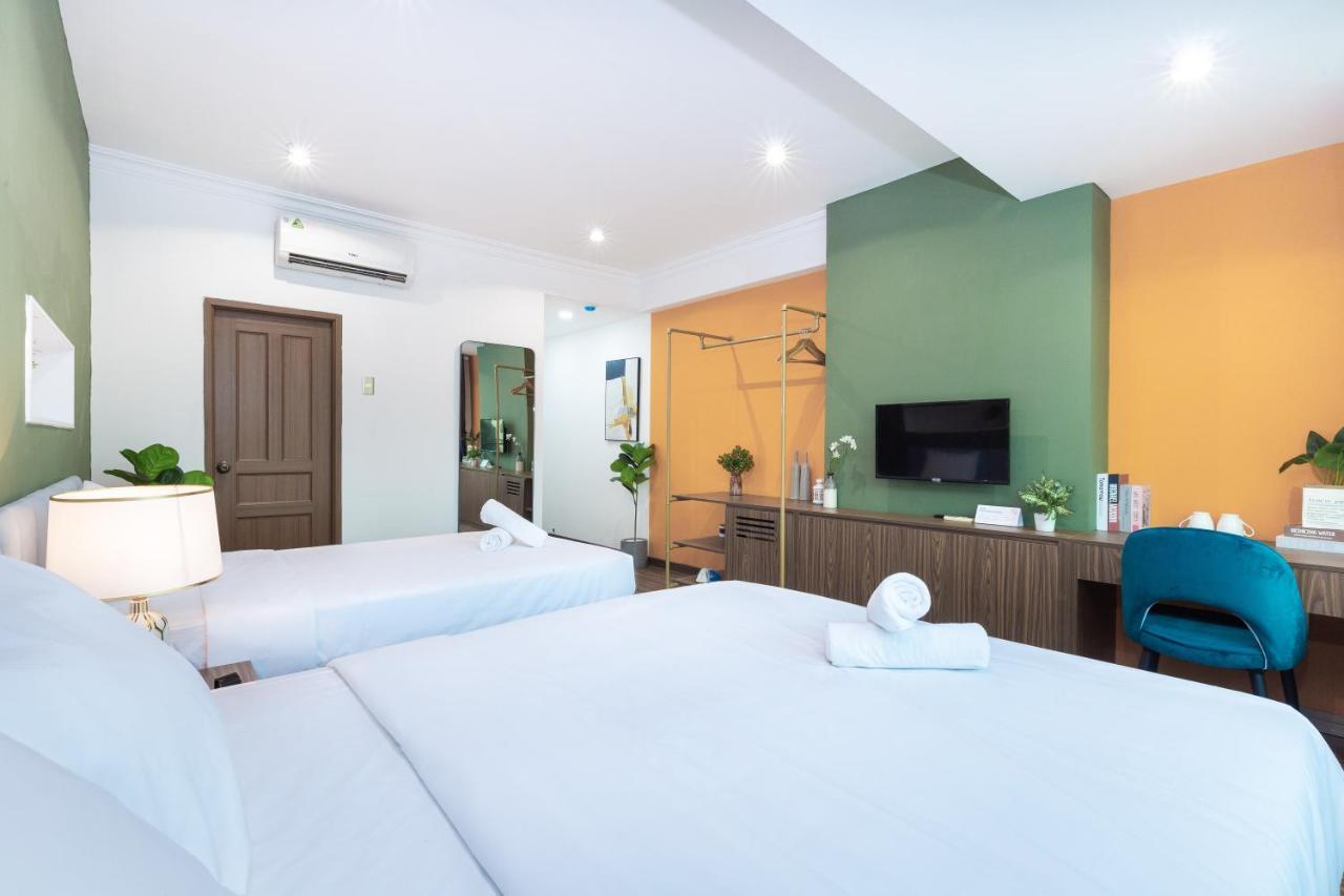 Cozrum Smart - First Target Hotel Хошимин Екстериор снимка