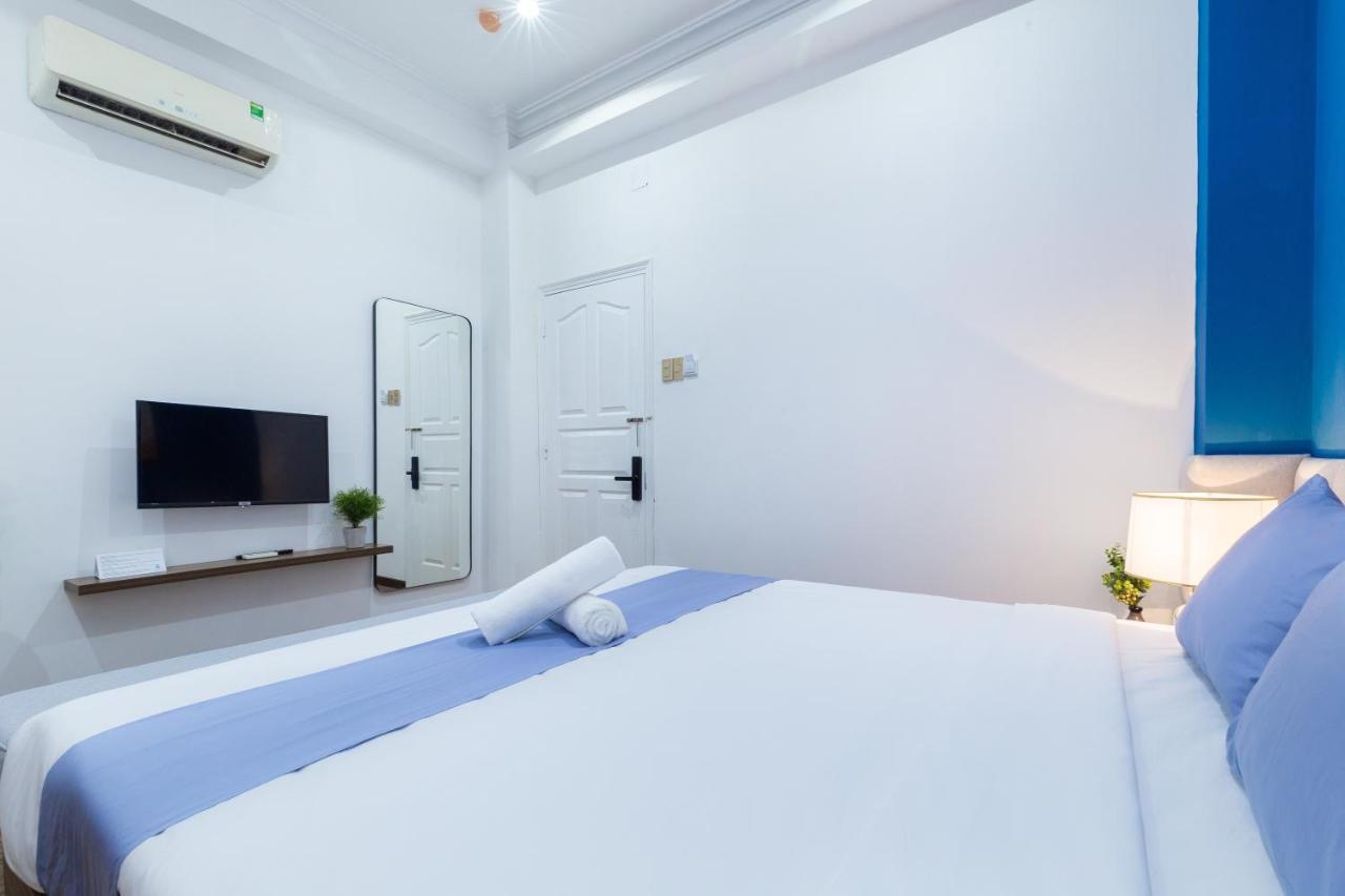 Cozrum Smart - First Target Hotel Хошимин Екстериор снимка