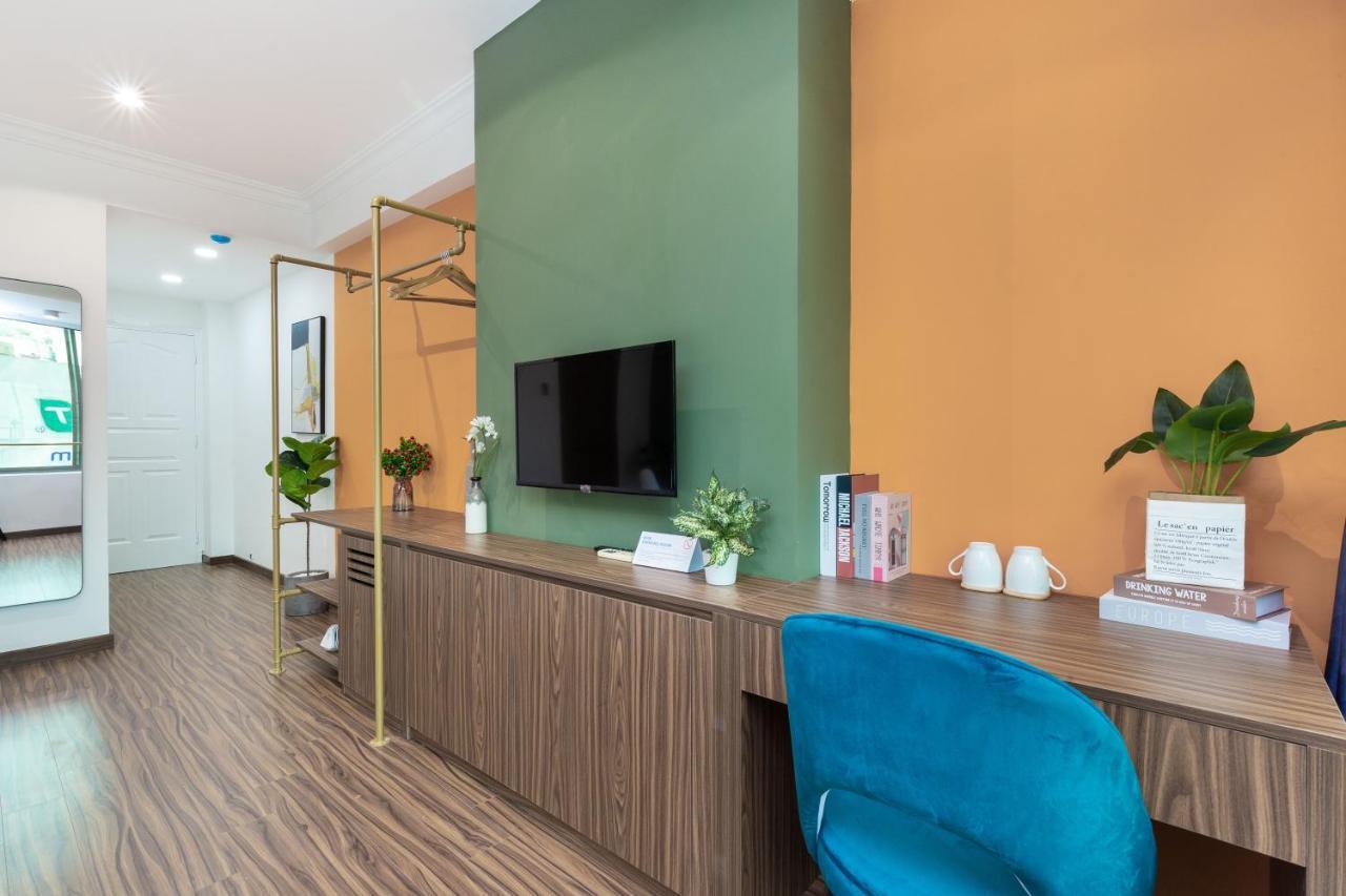 Cozrum Smart - First Target Hotel Хошимин Екстериор снимка